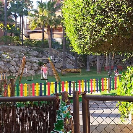 Planta Baja Cerca De La Playa Casares Costa Apartment Luaran gambar